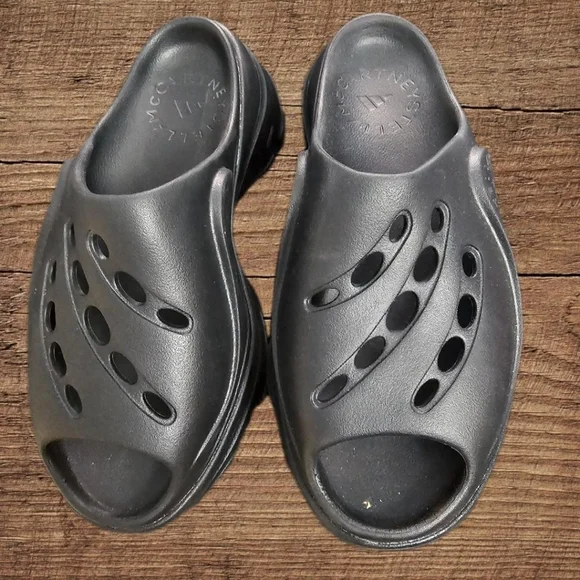 SALE Adidas x Stella McCartney Slides - Size 8 - Picture 2 of 5